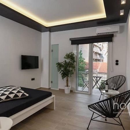 34Sqm Minimal Homm Apartment With Acropolis View アテネ エクステリア 写真